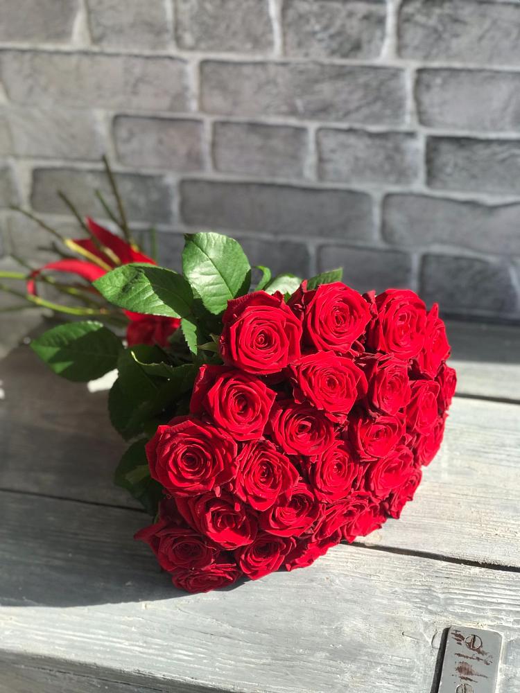 Букет Красные розы Фридом в Марфино Одинцовского района