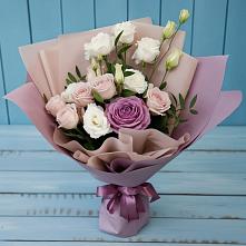 Букет цветов из:  Розы и Лизиантусы в Марфино Одинцовского района