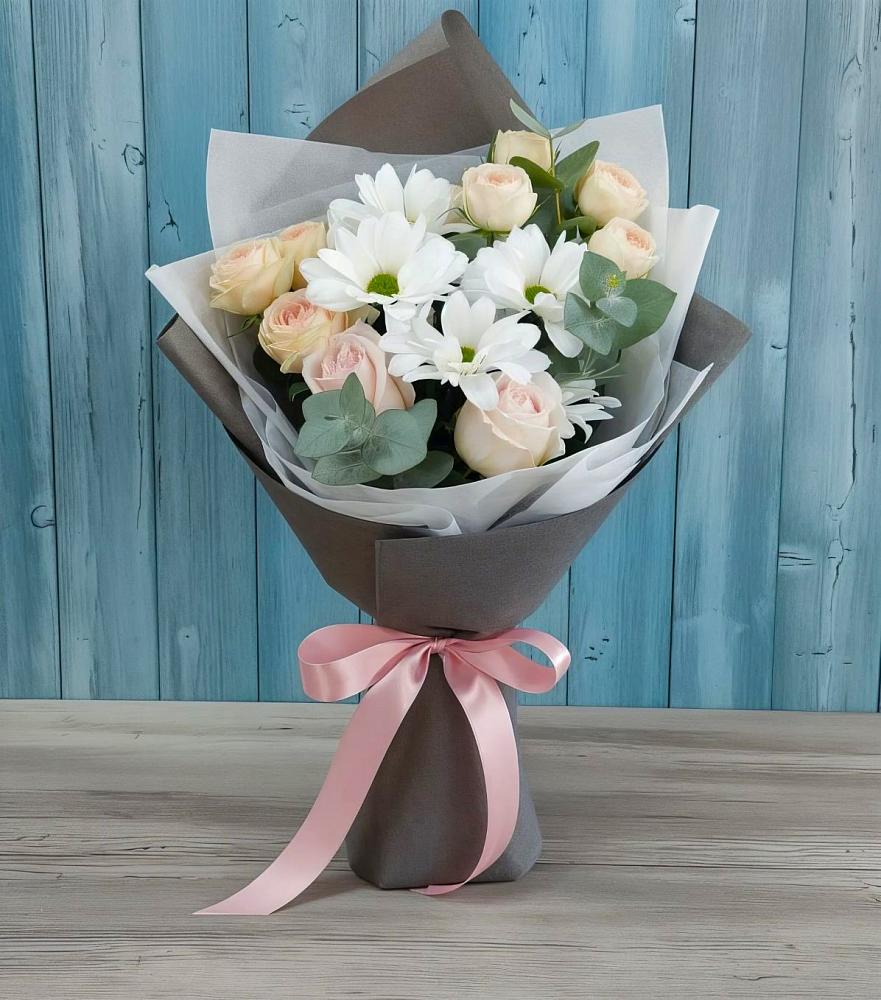 Букет цветов из: Хризантемы и Розы в Марфино Одинцовского района