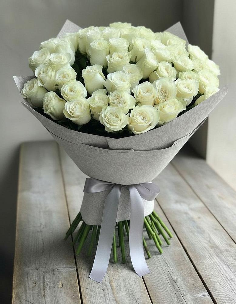 Букет 35 Белых роз в Марфино Одинцовского района
