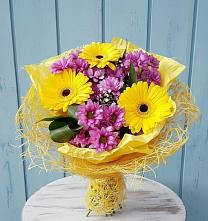 Букет цветов из:  Хризантемы и Герберы в Марфино Одинцовского района