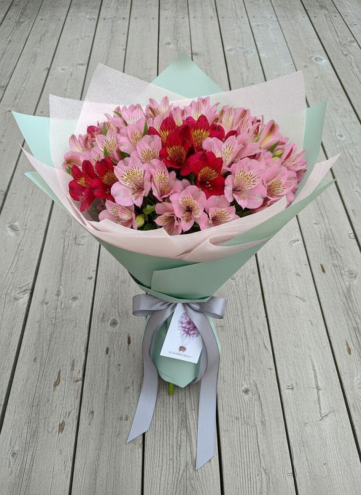 Букет цветов из: Альстромерии в Марфино Одинцовского района