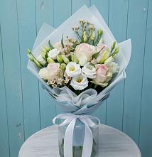 Букет цветов из:  Розы и Лизиантусы в Марфино Одинцовского района