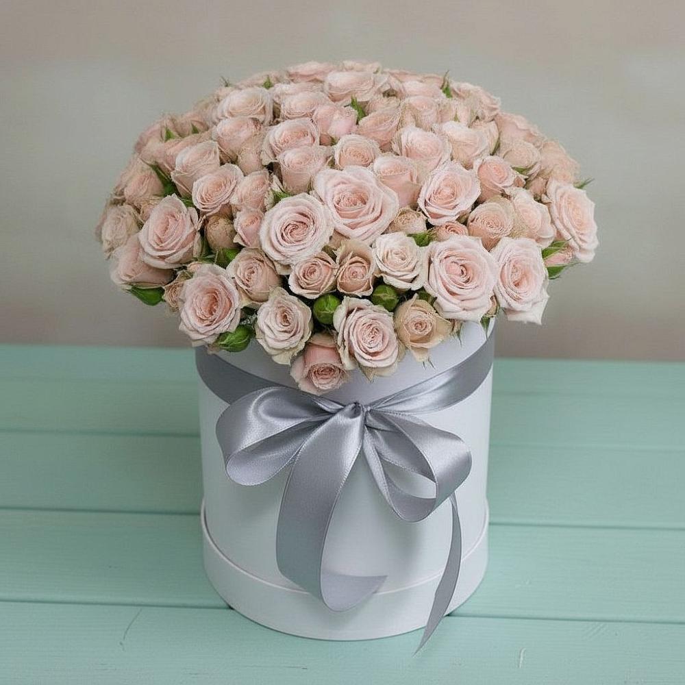 Цветочная композиция из Розы в шляпной коробке в Марфино Одинцовского района